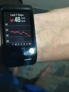Fitness Tracker Displaying 7 Day Average Resting Heart Rate
